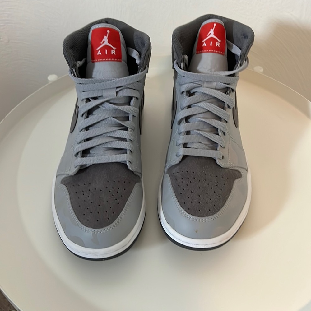 Air Jordan 1 Retro High Premium 'Grey Camo' Size 8